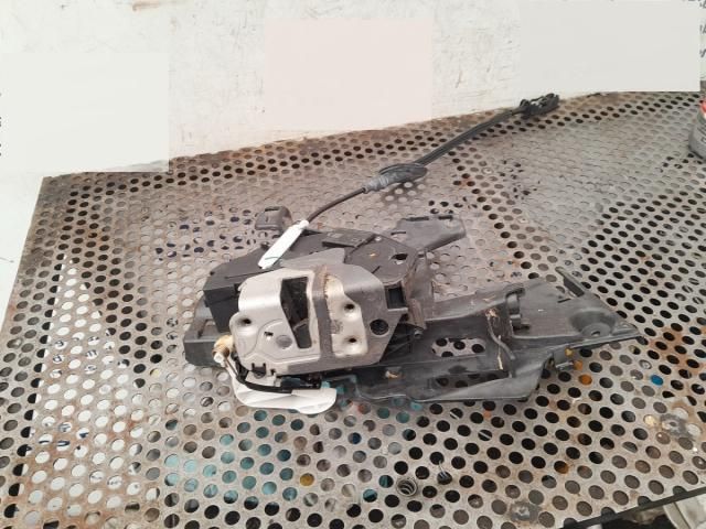 bontott FORD FIESTA VI Jobb első Zsanér