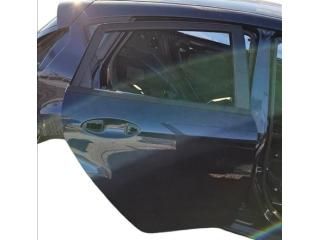 bontott FORD FIESTA VI Jobb hátsó Ajtó (Üres lemez)