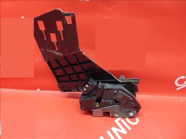 bontott FORD FIESTA VI Jobb hátsó Ajtózár