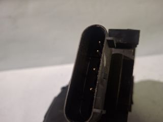 bontott FORD FIESTA VI Jobb hátsó Ajtózár