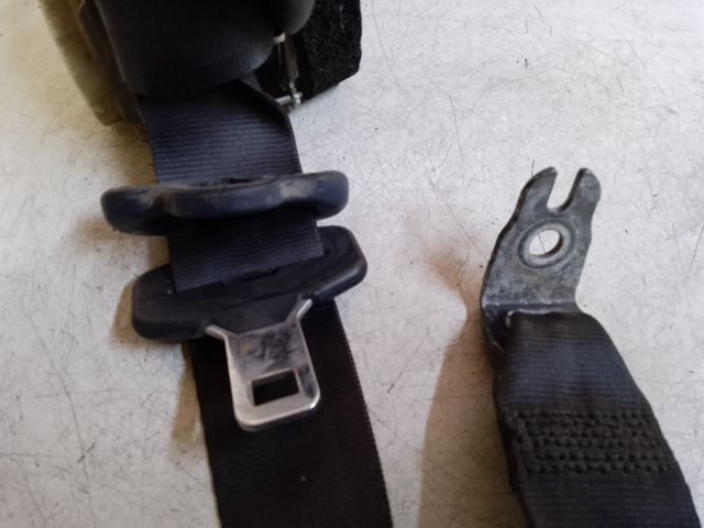 bontott FORD FIESTA VI Jobb hátsó Biztonsági Öv