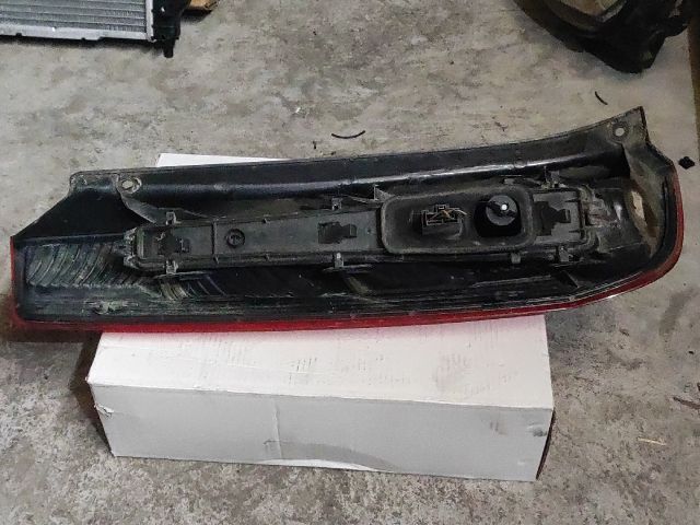 bontott FORD FIESTA VI Jobb Hátsó Lámpa