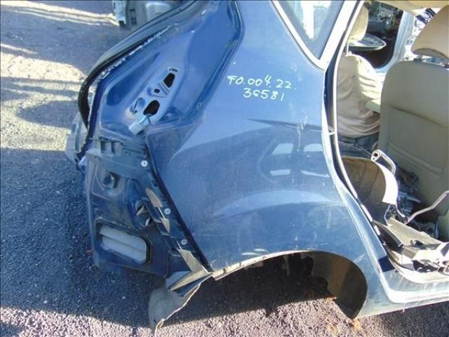 bontott FORD FIESTA VI Jobb hátsó Sárvédő