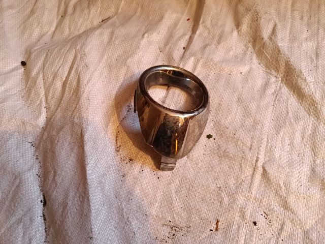 bontott FORD FIESTA VI Jobb Ködlámpa Rács