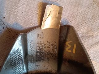 bontott FORD FIESTA VI Jobb Ködlámpa Rács