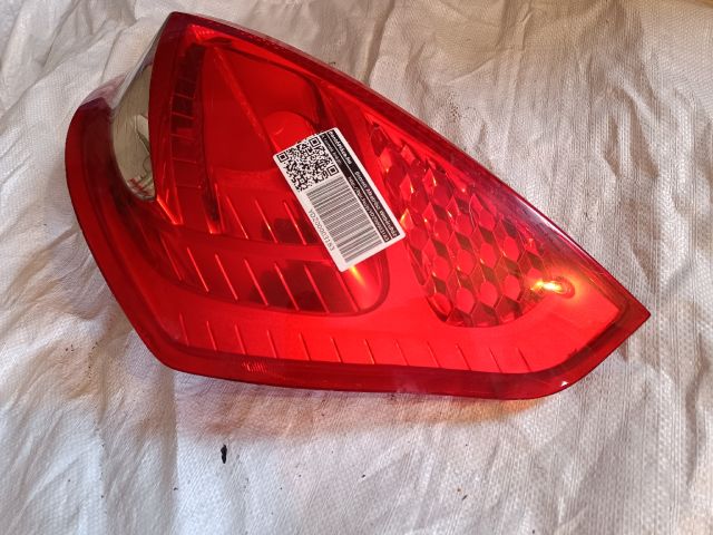 bontott FORD FIESTA VI Jobb Külső Hátsó Lámpa