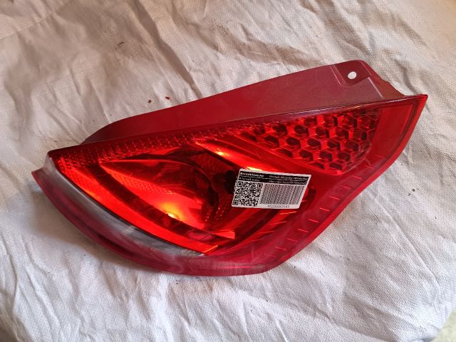 bontott FORD FIESTA VI Jobb Külső Hátsó Lámpa