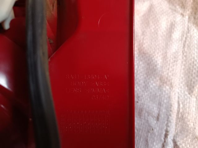 bontott FORD FIESTA VI Jobb Külső Hátsó Lámpa