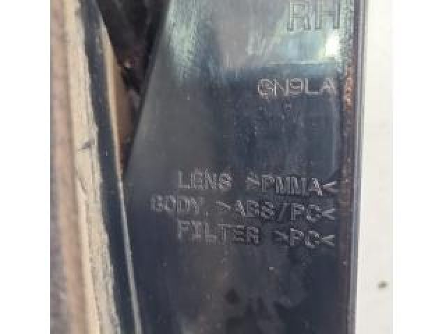 bontott FORD FIESTA VI Jobb Külső Hátsó Lámpa