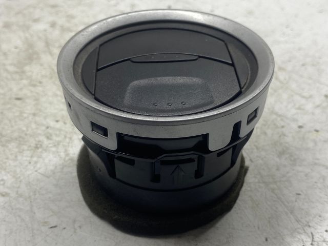 bontott FORD FIESTA VI Jobb Szellőző