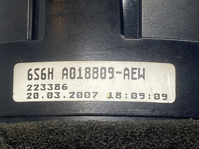 bontott FORD FIESTA VI Jobb Szellőző