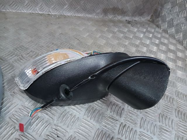 bontott FORD FIESTA VI Jobb Visszapillantó Tükör (Elektromos)