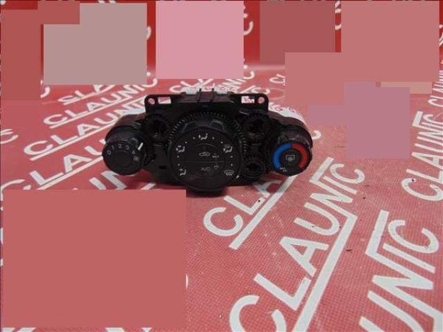 bontott FORD FIESTA VI Klíma Kapcsoló