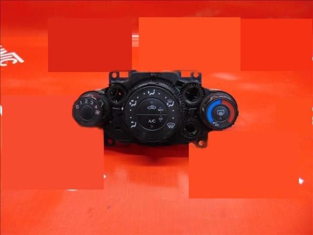 bontott FORD FIESTA VI Klíma Kapcsoló