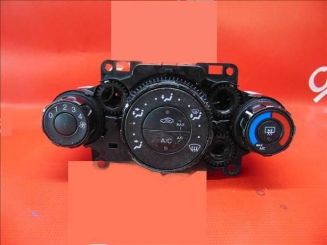 bontott FORD FIESTA VI Klíma Kapcsoló