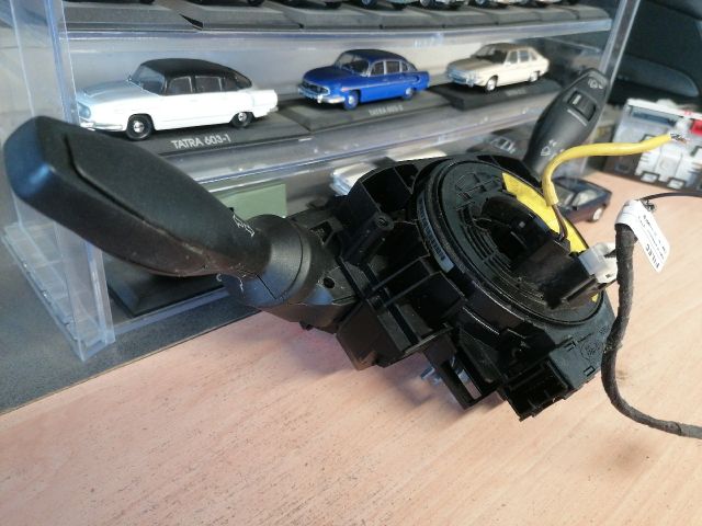 bontott FORD FIESTA VI Komplett Kormánykapcsoló (Bajuszkapcsoló)