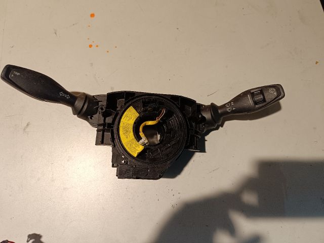 bontott FORD FIESTA VI Komplett Kormánykapcsoló (Bajuszkapcsoló)