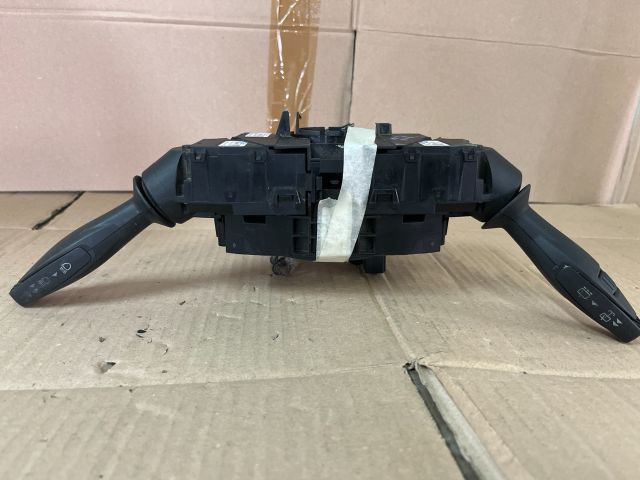 bontott FORD FIESTA VI Komplett Kormánykapcsoló (Bajuszkapcsoló)