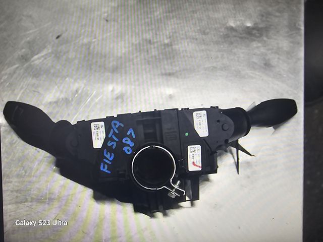 bontott FORD FIESTA VI Komplett Kormánykapcsoló (Bajuszkapcsoló)