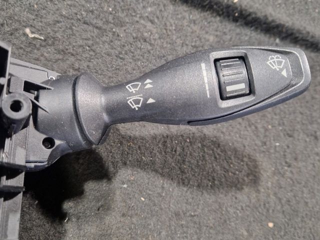 bontott FORD FIESTA VI Komplett Kormánykapcsoló (Bajuszkapcsoló)