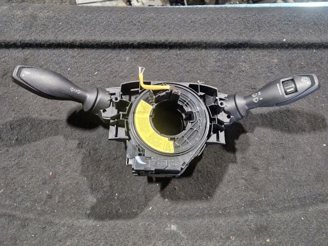 bontott FORD FIESTA VI Komplett Kormánykapcsoló (Bajuszkapcsoló)