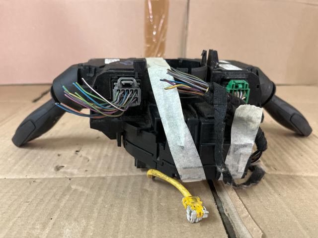 bontott FORD FIESTA VI Komplett Kormánykapcsoló (Bajuszkapcsoló)