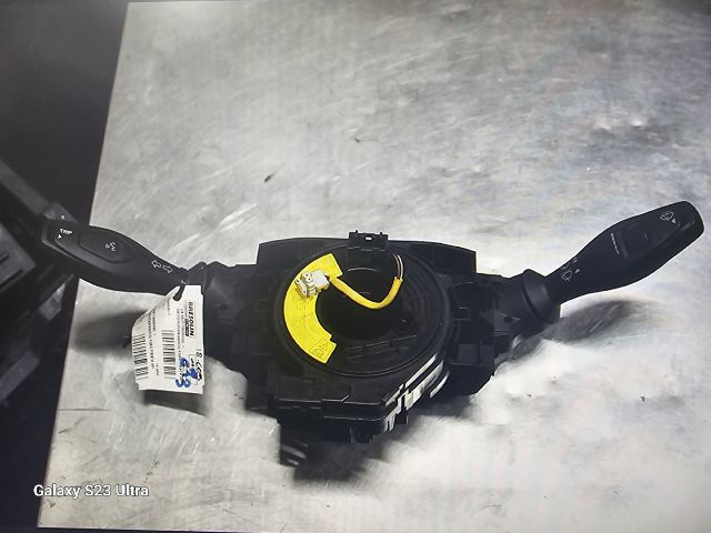 bontott FORD FIESTA VI Komplett Kormánykapcsoló (Bajuszkapcsoló)