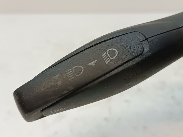 bontott FORD FIESTA VI Komplett Kormánykapcsoló (Bajuszkapcsoló)