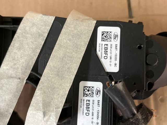 bontott FORD FIESTA VI Komplett Kormánykapcsoló (Bajuszkapcsoló)