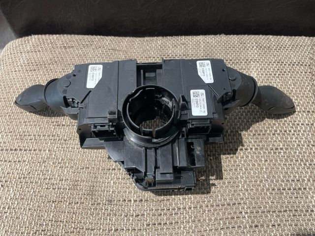 bontott FORD FIESTA VI Komplett Kormánykapcsoló (Bajuszkapcsoló)