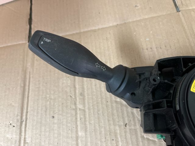 bontott FORD FIESTA VI Komplett Kormánykapcsoló (Bajuszkapcsoló)