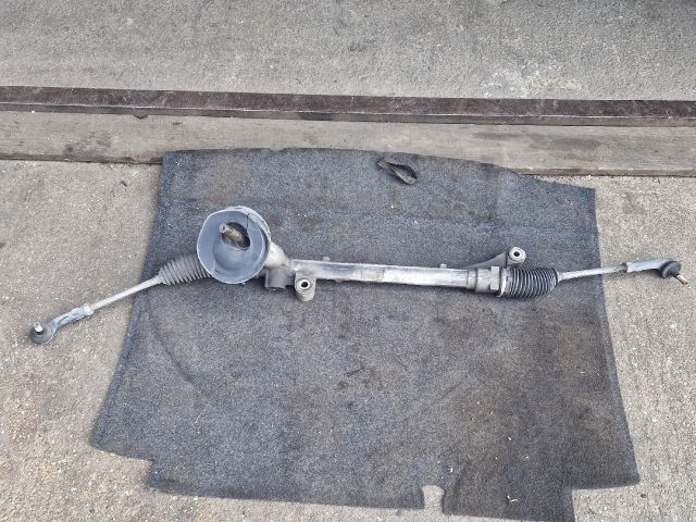 bontott FORD FIESTA VI Kormánymű Szervós