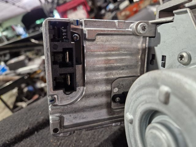 bontott FORD FIESTA VI Kormányszervó Motor (Elektromos)