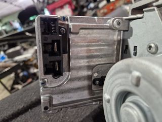 bontott FORD FIESTA VI Kormányszervó Motor (Elektromos)
