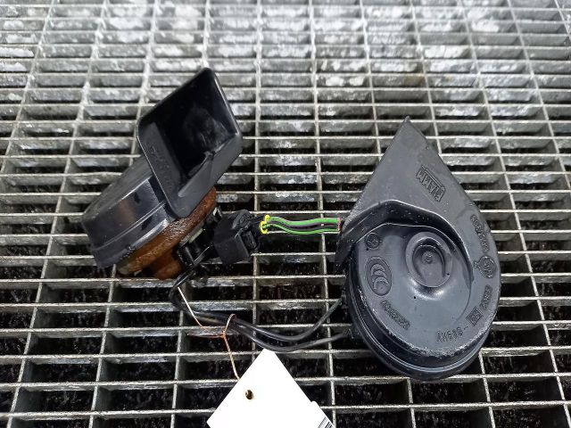 bontott FORD FIESTA VI Kürt