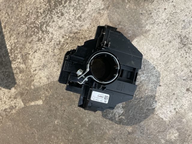 bontott FORD FIESTA VI Légzsák Átvezető Szalagkábel