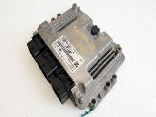 bontott FORD FIESTA VI Motorvezérlő