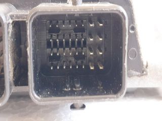 bontott FORD FIESTA VI Motorvezérlő