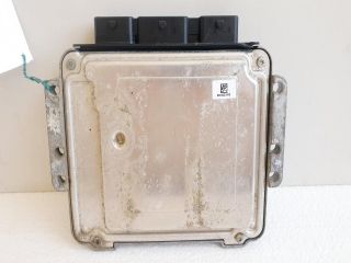 bontott FORD FIESTA VI Motorvezérlő