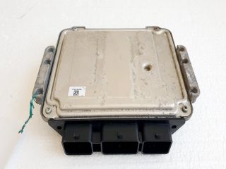 bontott FORD FIESTA VI Motorvezérlő