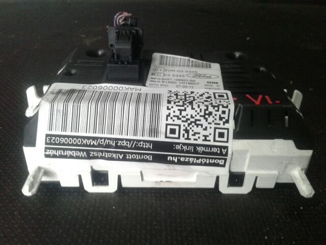 bontott FORD FIESTA VI Multifunkciós Kijelző