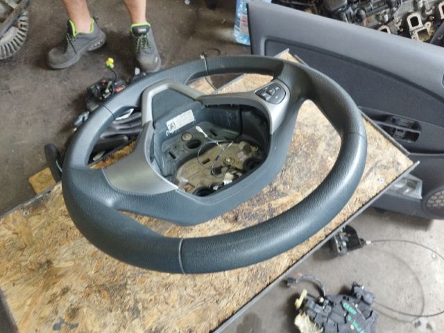 bontott FORD FIESTA VI Multikormány