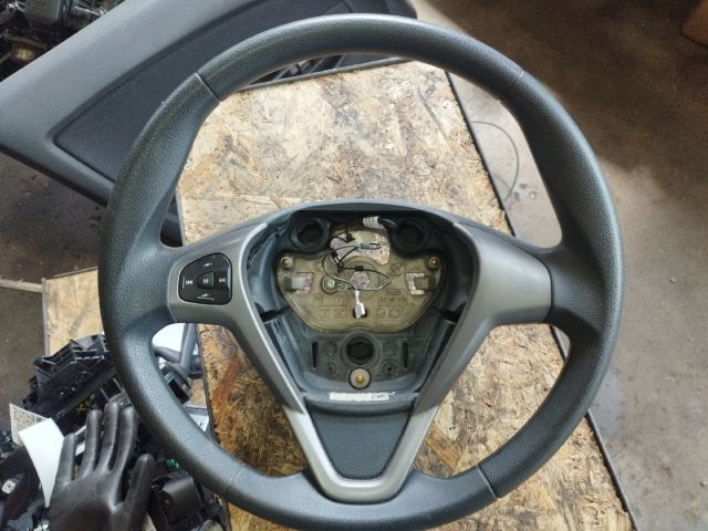 bontott FORD FIESTA VI Multikormány