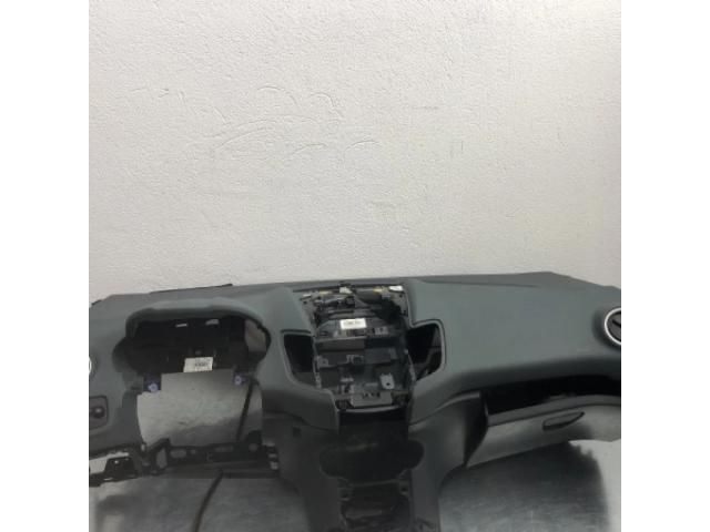 bontott FORD FIESTA VI Műszerfal Héj