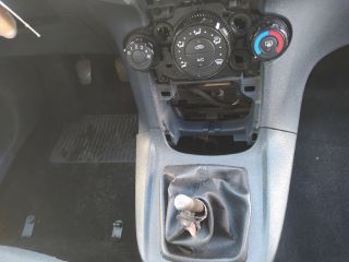 bontott FORD FIESTA VI Műszerfal Héj