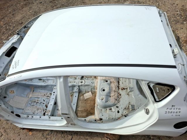 bontott FORD FIESTA VI Tető Díszléc