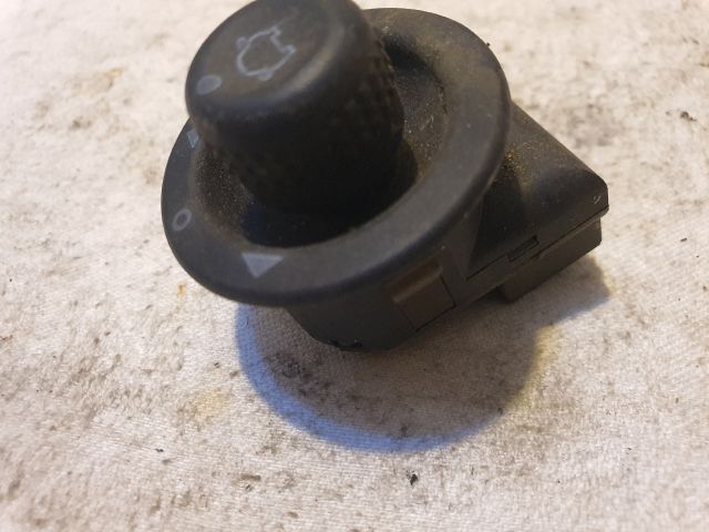 bontott FORD FIESTA VI Tükör Kapcsoló