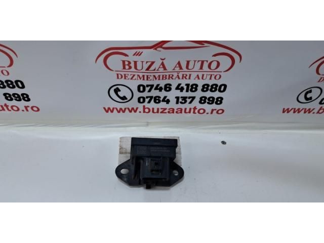 bontott FORD FIESTA VI Üzemanyag Befecskendező Vezérlő