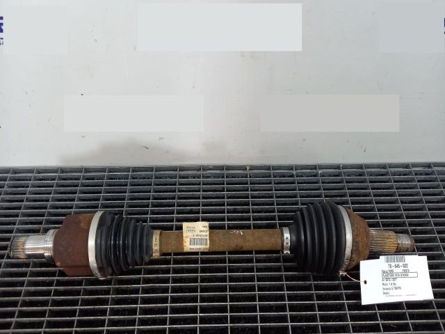 bontott FORD FIESTA VII Bal Féltengely