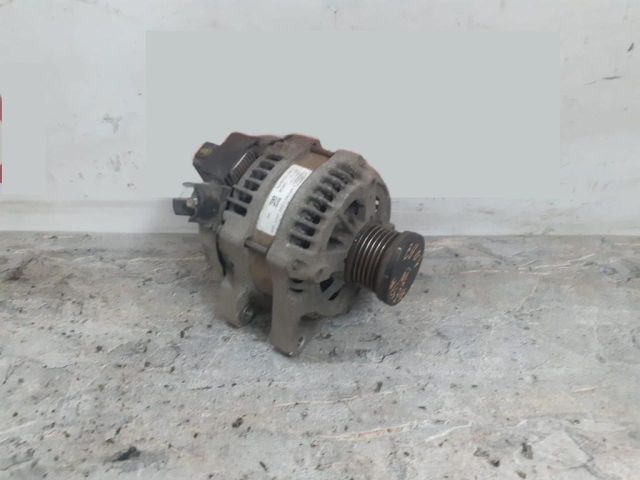 bontott FORD FIESTA VII Generátor
